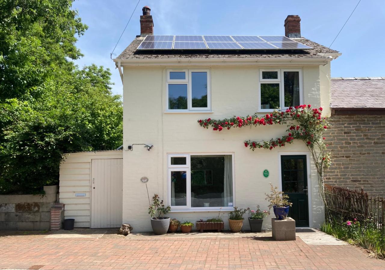 Rose Cottage Dutlas Knighton  Ngoại thất bức ảnh